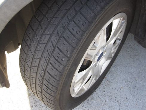 Used 2016 Ford Escape S image 16