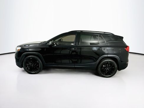 Used 2020 GMC Terrain SLE w/ Driver Convenience Package FWD image 4