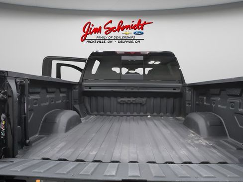 Used 2024 GMC Sierra 2500 AT4 w/ AT4 Preferred Package AWD/4WD image 37