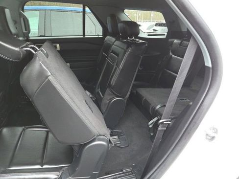 Certified 2023 Ford Explorer XLT w/ Equipment Group 202A image 41