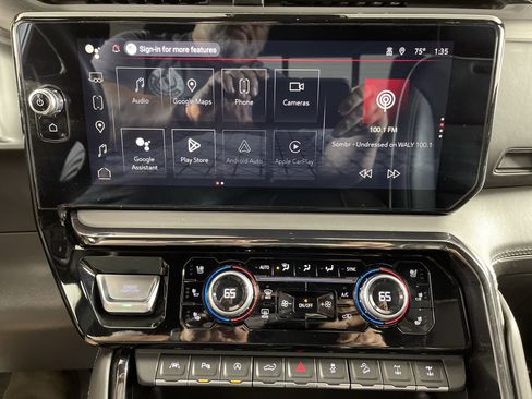 Used 2023 GMC Sierra 1500 AT4X image 24