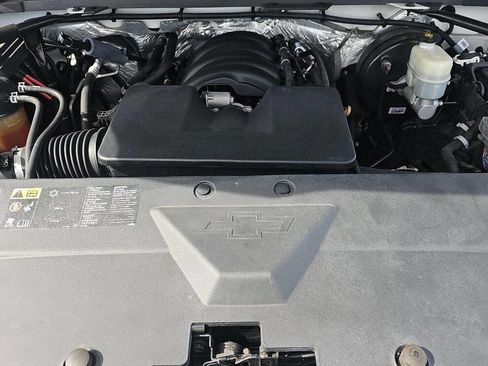 Used 2016 Chevrolet Silverado 1500 W/T RWD image 10