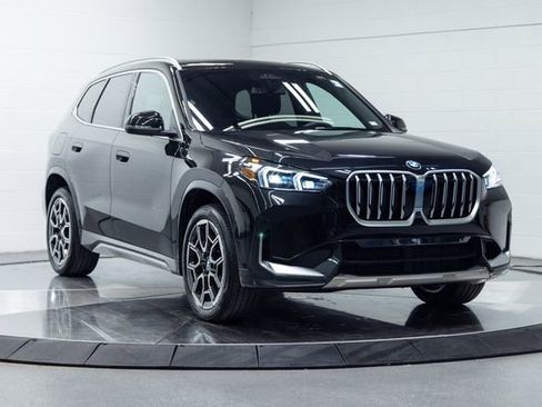 Used 2025 BMW X1 xDrive28i w/ Technology Package AWD/4WD image 4