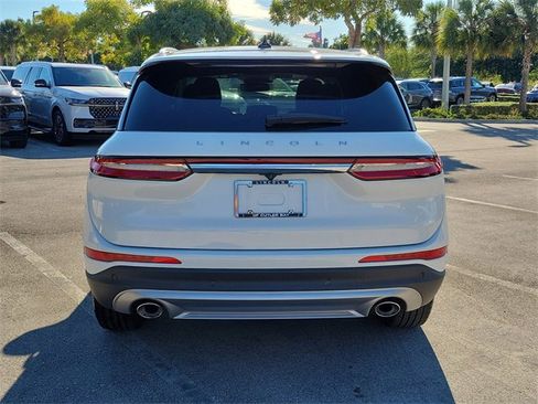 Certified 2022 Lincoln Corsair FWD image 5