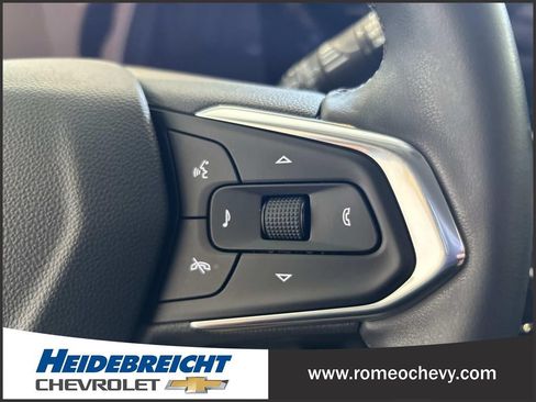 Used 2024 Chevrolet Trax LT w/ Driver Confidence Package FWD image 20