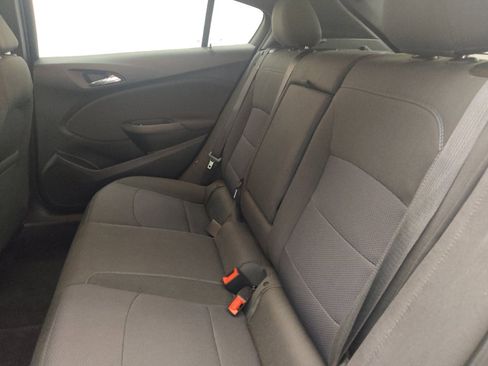 Used 2018 Chevrolet Cruze LT w/ RS Package FWD image 18