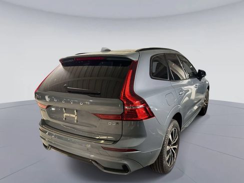 Used 2023 Volvo XC60 B5 Plus w/ Protection Package Premier AWD/4WD image 5