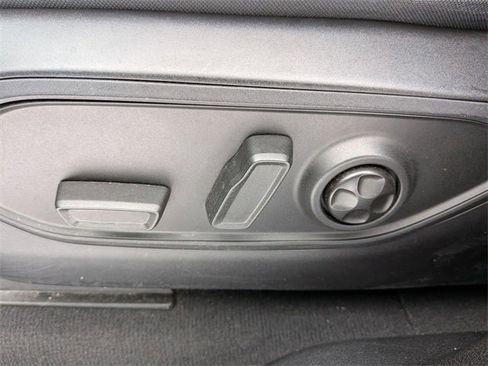 Certified 2024 Jeep Grand Cherokee L Laredo image 13