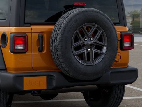 Used 2026 Jeep Wrangler Unlimited Sport AWD/4WD image 13