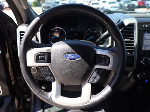 Used 2018 Ford F350 Lariat w/ Lariat Ultimate Package AWD/4WD image 13