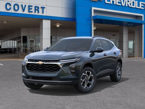 New 2026 Chevrolet Trax LT FWD image 6