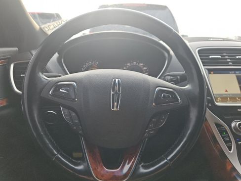 Used 2018 Lincoln MKX Reserve w/ Lincoln MKX Climate Package AWD/4WD image 15