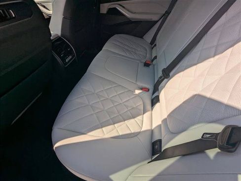Used 2026 BMW X5 sDrive40i RWD image 15