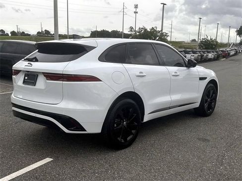 New 2025 Jaguar F-PACE R-Dynamic S image 6