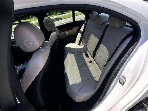 Used 2019 Mercedes-Benz C 300 Sedan image 22