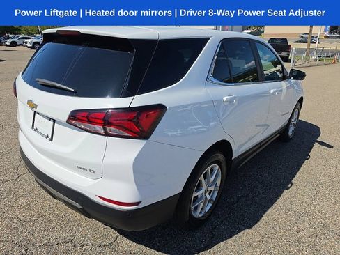 Used 2024 Chevrolet Equinox LT AWD/4WD image 3