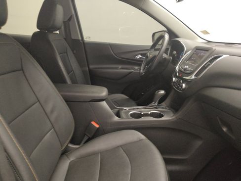 Used 2020 Chevrolet Equinox LT w/ Midnight Edition FWD image 21