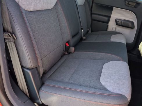 Certified 2022 Ford Maverick XLT w/ Equipment Group 300A Standard image 21