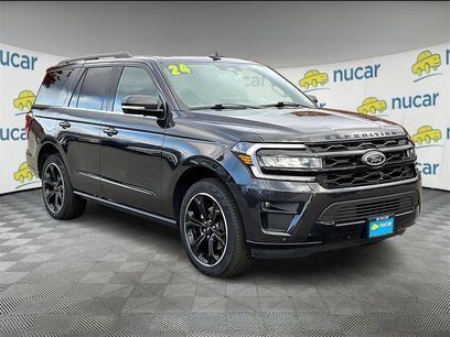 Used 2024 Ford Expedition Limited