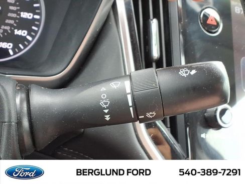 Used 2022 Subaru Legacy Limited AWD/4WD image 36