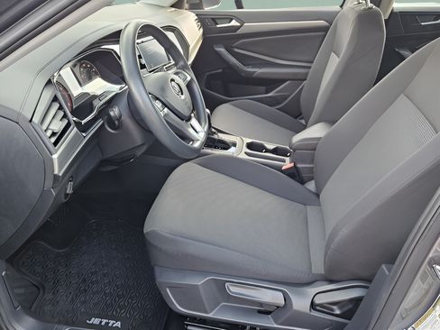 Used 2020 Volkswagen Jetta S FWD image 11