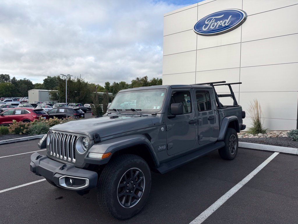 Used 2020 Jeep Gladiator Overland AWD/4WD image 1