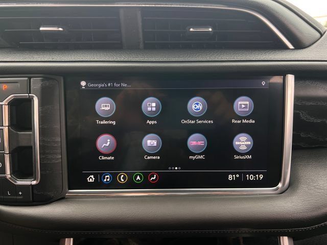Used 2021 GMC Yukon Denali w/ Denali Premium Package RWD image 32