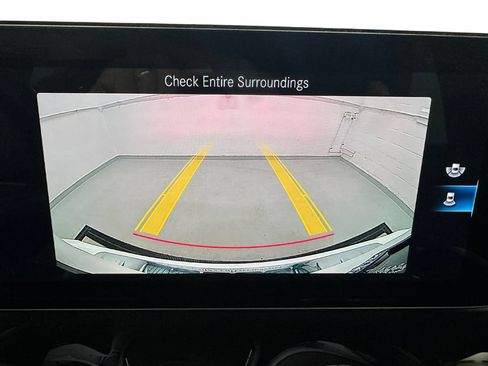 Used 2020 Mercedes-Benz GLB 250 4MATIC image 21