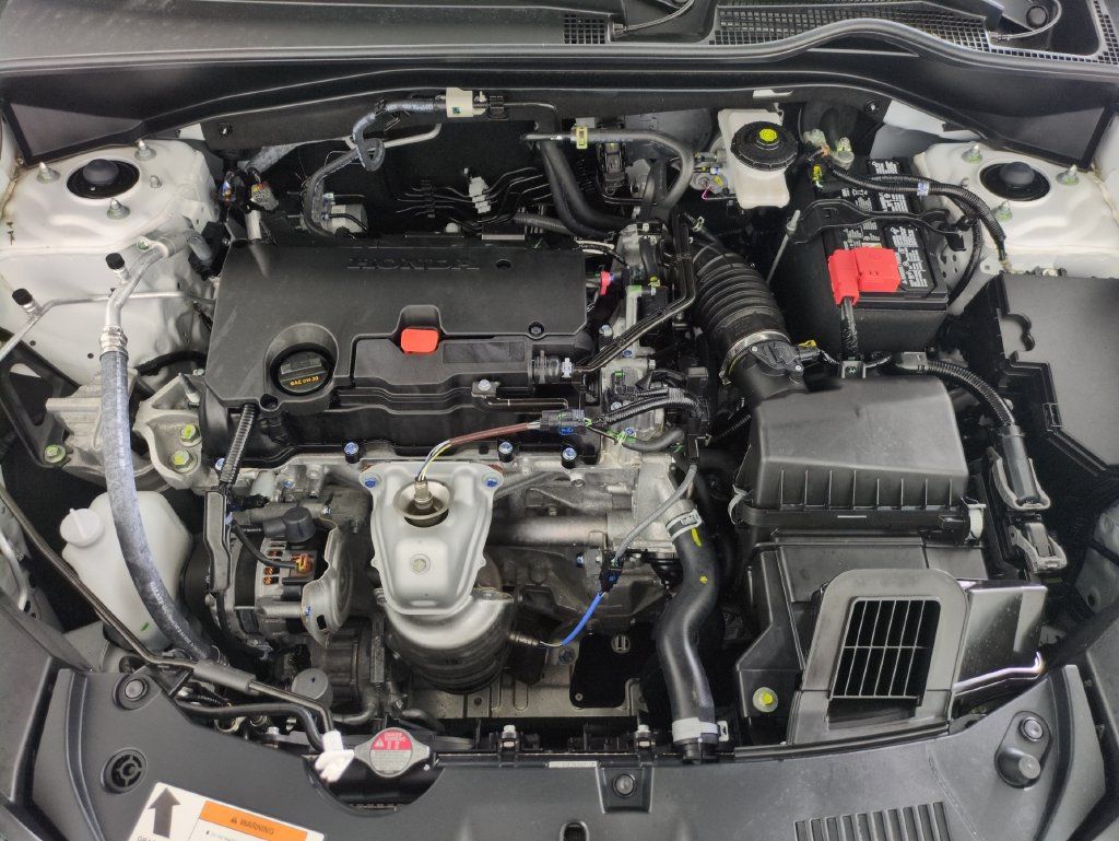 Certified 2025 Honda HR-V LX image 26