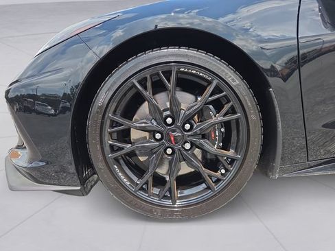 Certified 2025 Chevrolet Corvette Stingray Coupe w/ Z51 Performance Package RWD image 9