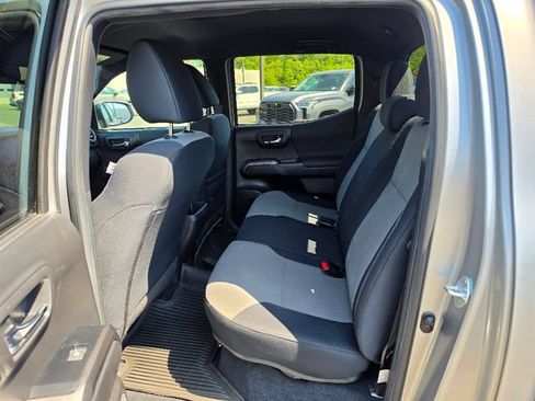 Used 2023 Toyota Tacoma TRD Off-Road AWD/4WD image 22