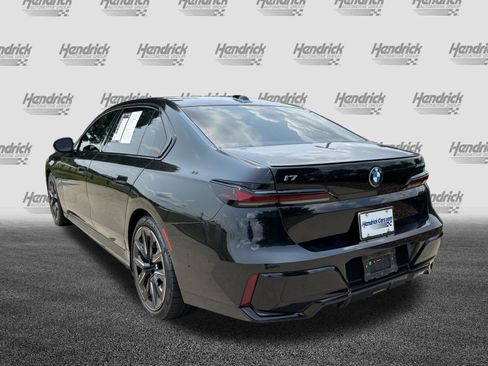 Certified 2023 BMW i7 xDrive60 AWD/4WD image 8