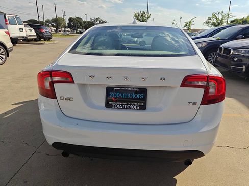 Used 2012 Volvo S60 T5 FWD image 6