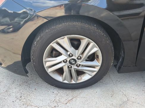 Used 2019 Hyundai Elantra Value Edition FWD image 44