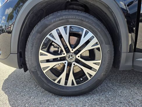 Used 2025 Mercedes-Benz GLA 250 image 28