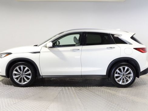 Used 2022 INFINITI QX50 Luxe w/ Cargo Package AWD/4WD image 2
