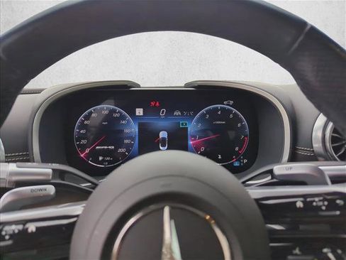 Used 2022 Mercedes-Benz SL 55 AMG 4MATIC image 9