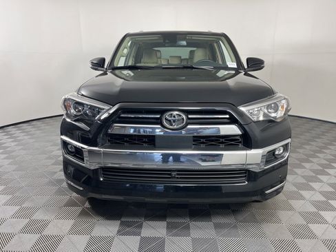 Used 2022 Toyota 4Runner Limited AWD/4WD image 17