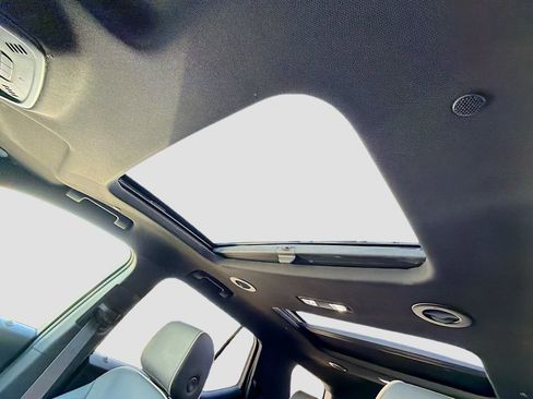 Used 2023 Chevrolet Traverse Premier w/ Redline Edition image 22