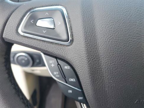 Used 2019 Lincoln MKC Premiere image 47