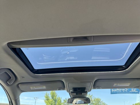 Certified 2025 Honda Accord SE image 17