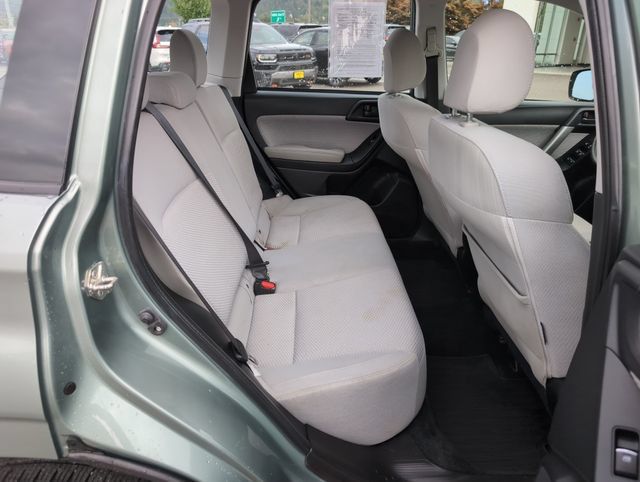 Used 2018 Subaru Forester 2.5i w/ Alloy Wheel Package AWD/4WD image 12