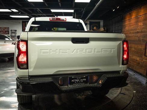 Used 2023 Chevrolet Colorado W/T RWD image 6