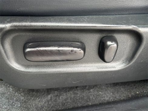 Used 2020 Toyota Tacoma TRD Sport image 16