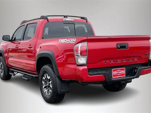 Used 2021 Toyota Tacoma TRD Off-Road w/ TRD Premium Off Road Package image 4