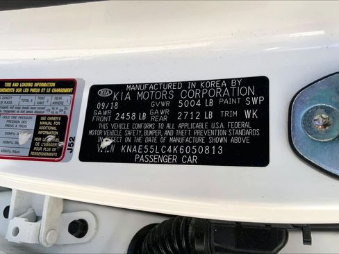 Used 2019 Kia Stinger GT2 image 36