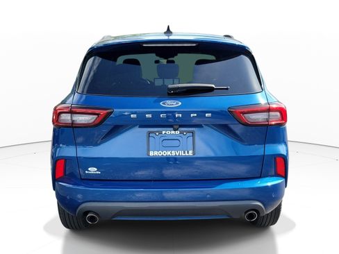 Used 2023 Ford Escape ST-Line w/ Tech Pack #1 FWD image 5