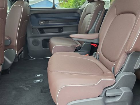 New 2025 Volkswagen ID. Buzz Pro S Plus image 20