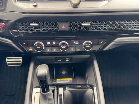 Used 2025 Honda Accord Sport image 22