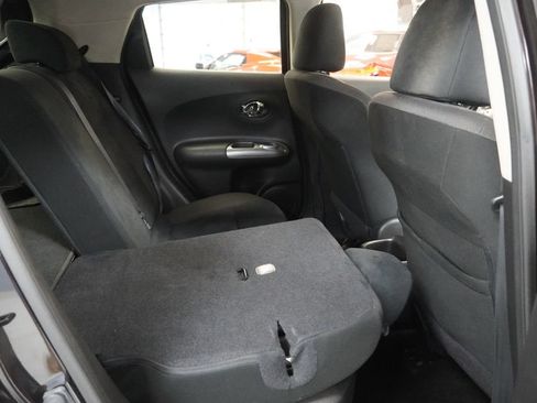 Used 2014 Nissan Juke SV w/ Navigation Package AWD/4WD image 29